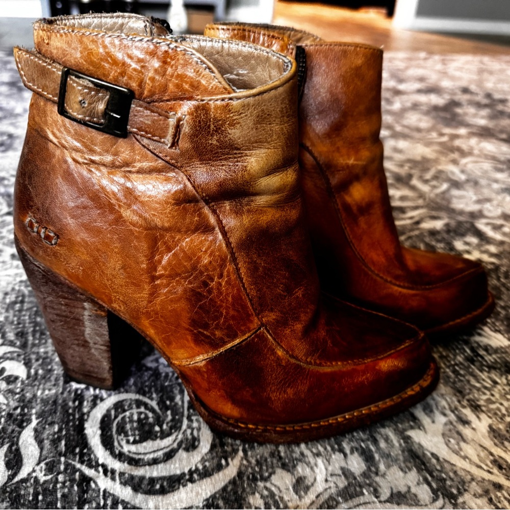 Bed Stu Tan Cognac Leather Ankle Booties with Buckle Accent
